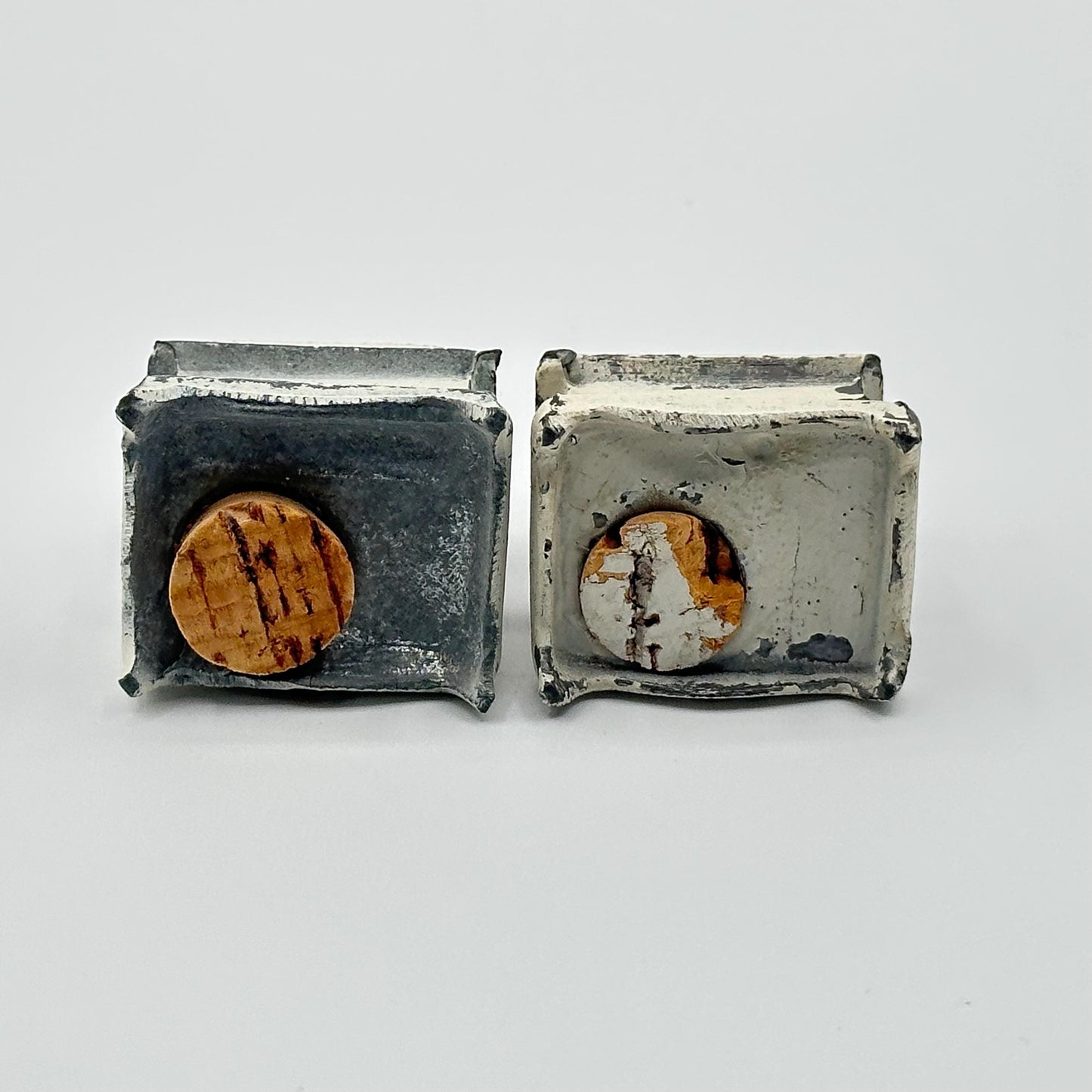 Vintage Hand-Painted Cast Iron Miniature Stove Salt & Pepper Shakers Set - Antique Kitchen Decor