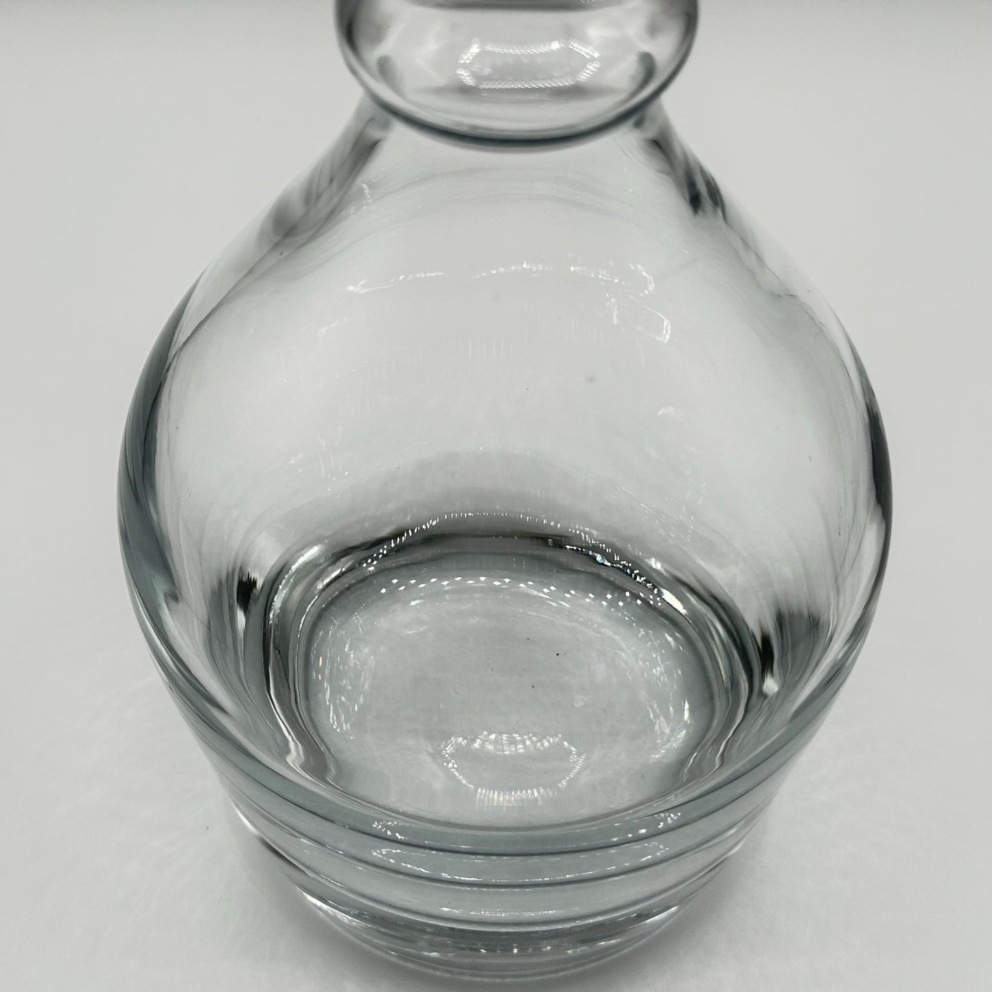 Mid-Century Modern Purple Stopper Glass Decanter - Vintage Barware for Whiskey, Wine & Cocktails