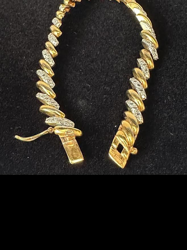 Elegant Iced Out Gold Tone Sterling Silver Cuban Link Bracelet with Sparkling Crystals