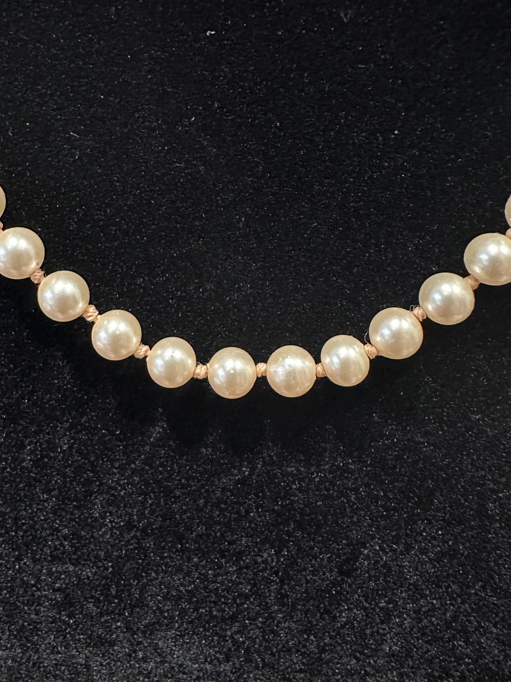 Elegant Art Deco Pearl Beaded Necklace: Vintage-Inspired Glamour for Special Occasions