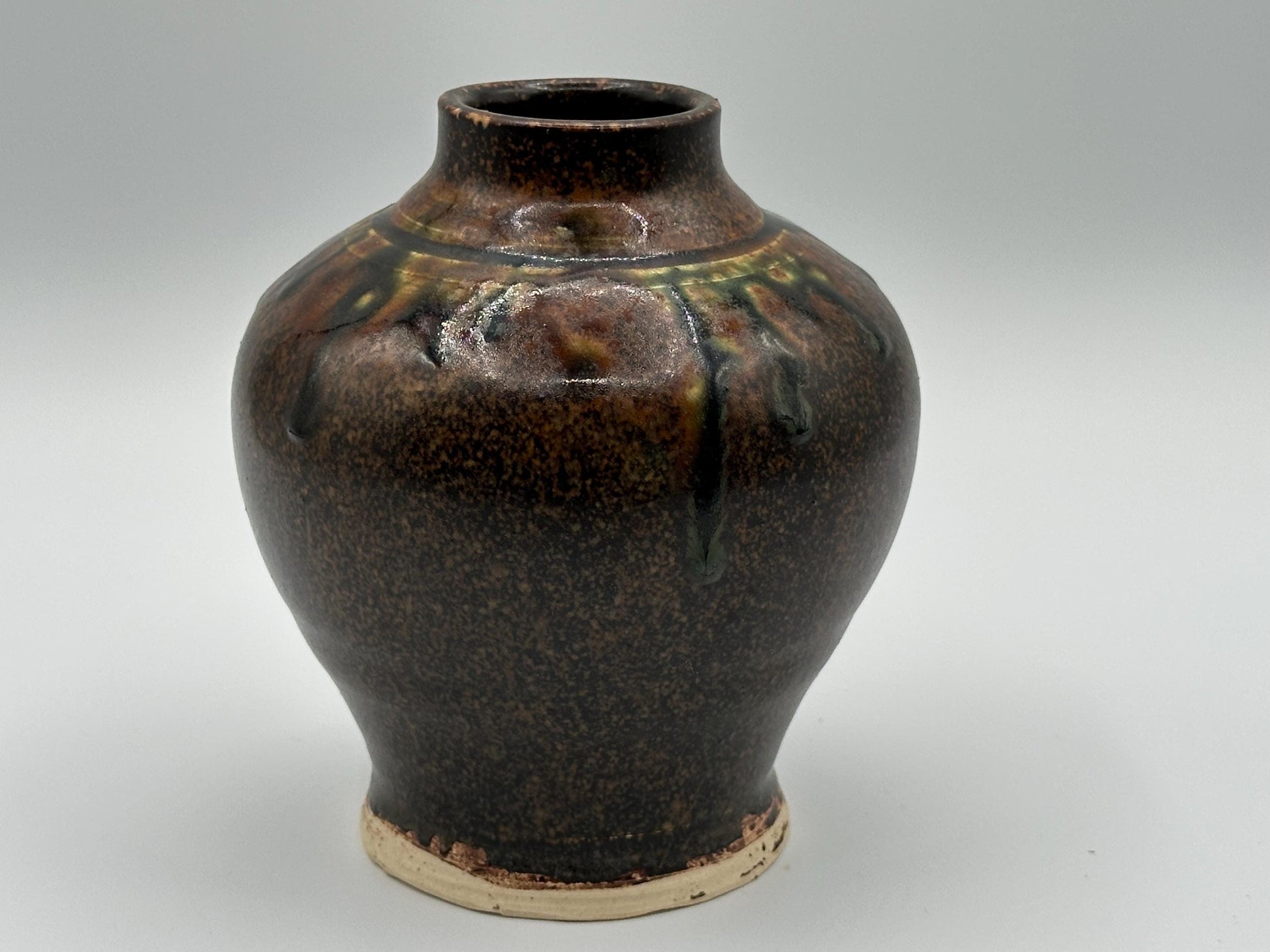 Rustic Speckled Pottery Vase: Handcrafted Ceramic Studio Decor for Modern Farmhouse Style
