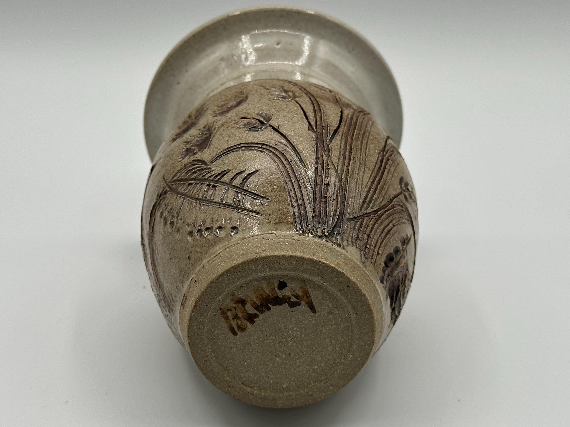 Rustic Handcrafted Floral Etched Stoneware Vase - Farmhouse Cottagecore Ceramic Pottery Décor