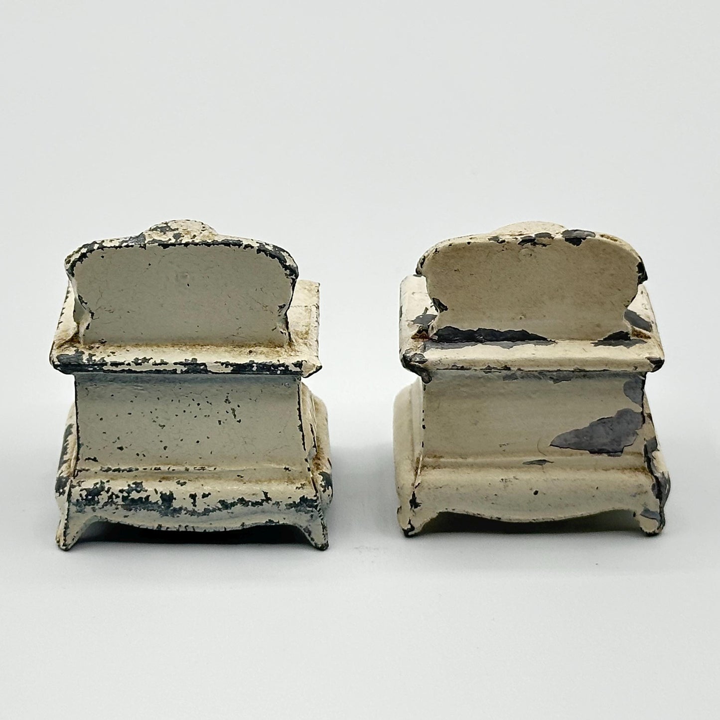 Vintage Hand-Painted Cast Iron Miniature Stove Salt & Pepper Shakers Set - Antique Kitchen Decor