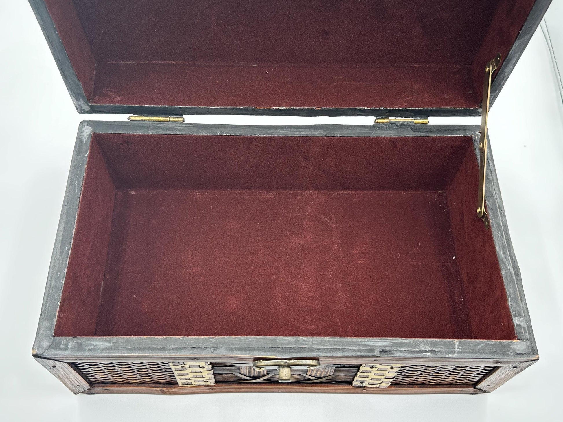 Vintage Bombay Company Woven Wood & Brass Chest - Rustic Jewelry Trinket Box with Latch
