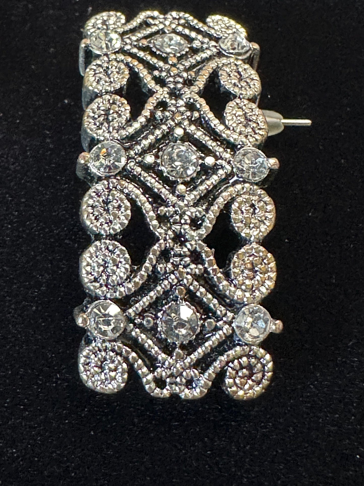 Elegant Vintage-Inspired Silver Filigree Drop Earrings with Cubic Zirconia - Timeless Jewelry