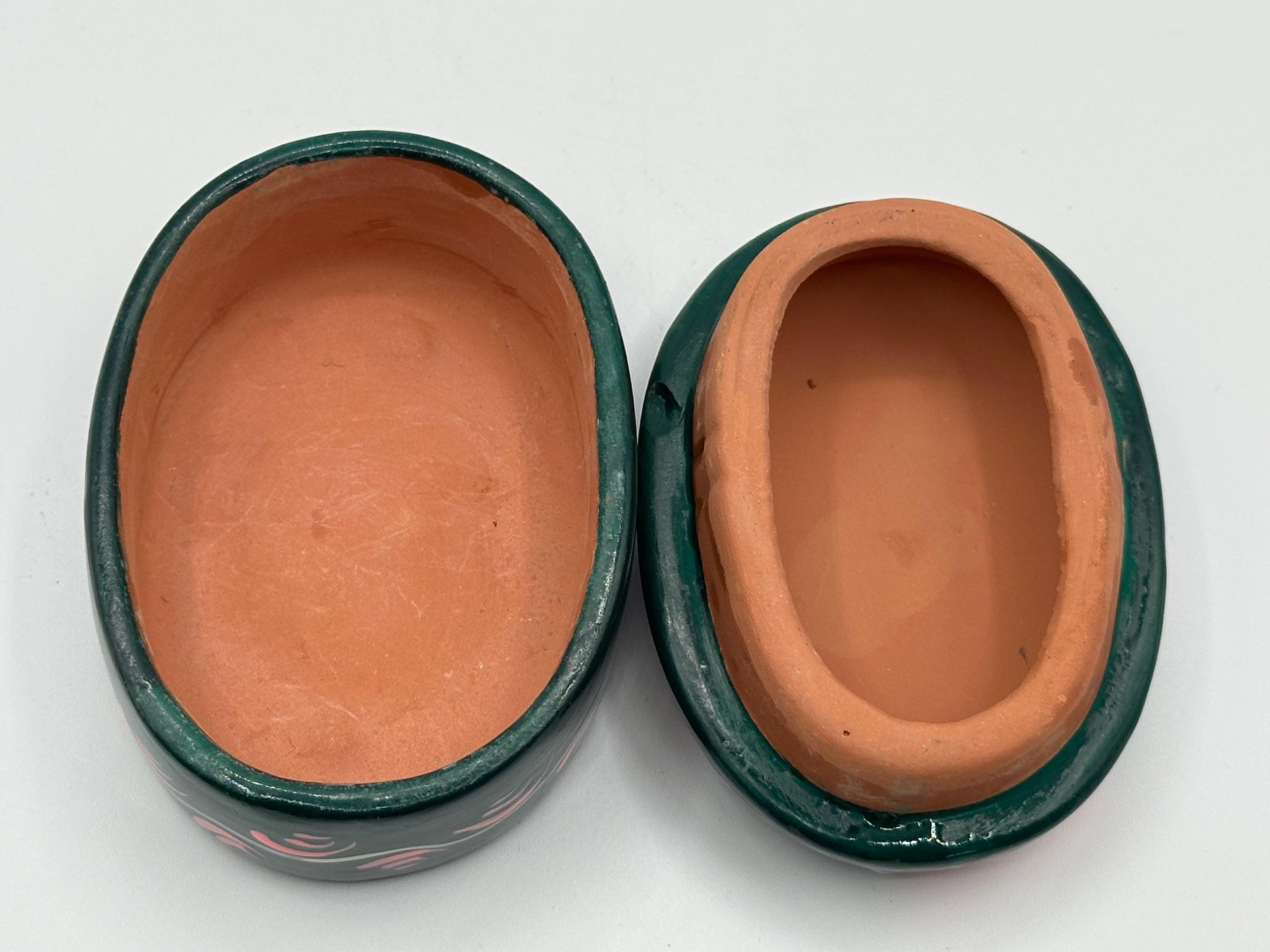 Vibrant Vintage Mexican Folk Art Trinket Box - Handcrafted Colorful Clay Pottery for Bohemian Decor