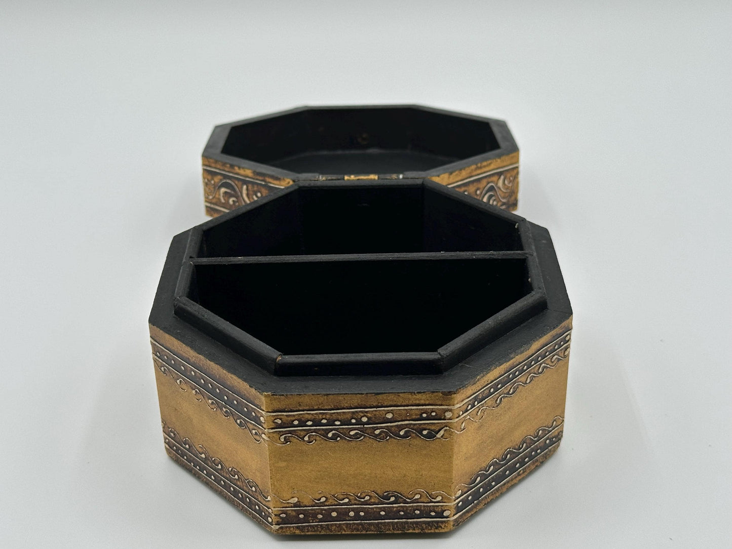Vintage Octagonal Black & Gold Trinket Box: Ornate Decorative Jewelry Case with Knob - Unique Boho Gift