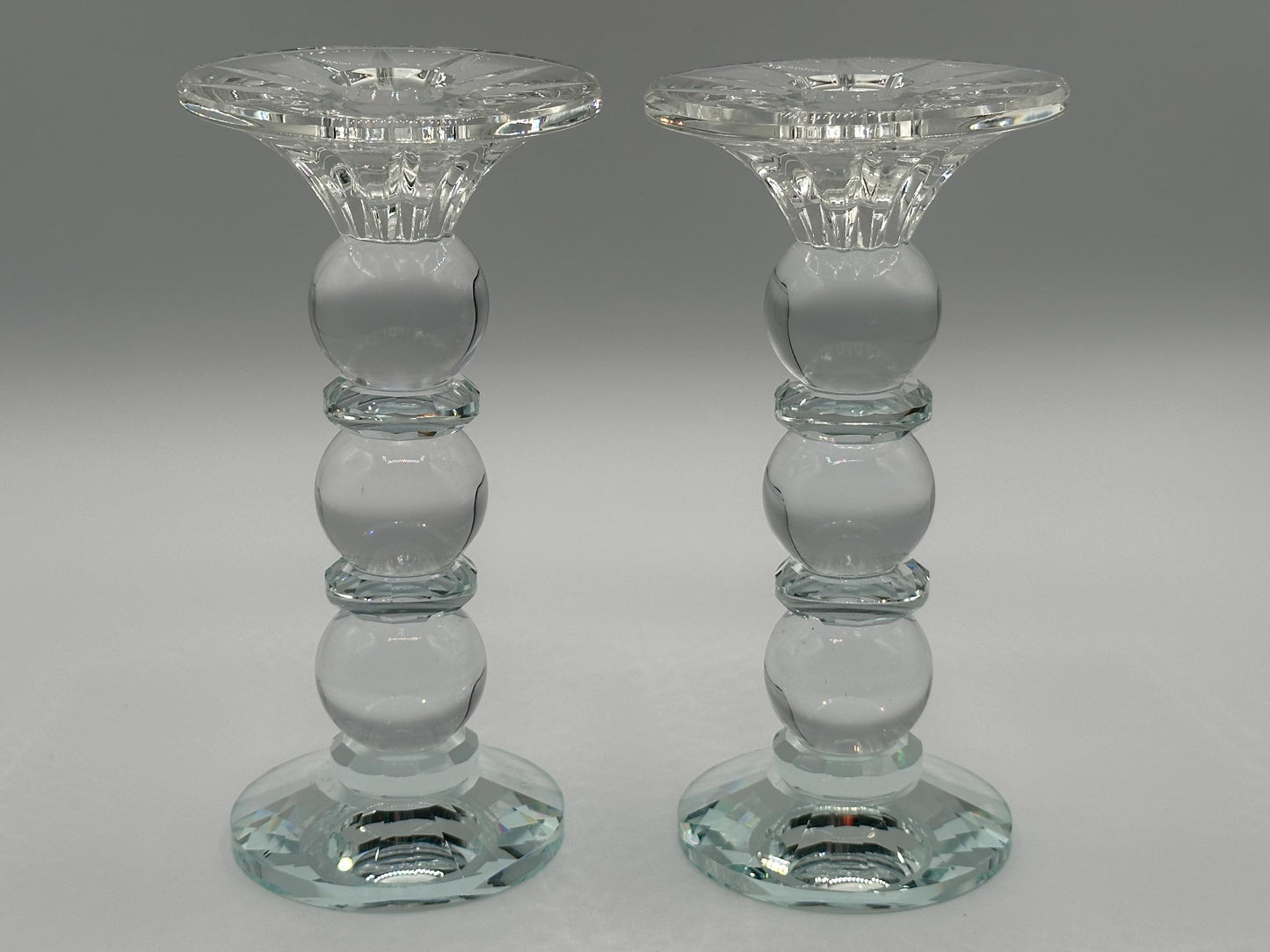 Elegant Crystal Glass Candlestick Holders: Stacked Orb Stem for Taper Candles, Vintage-Inspired Décor