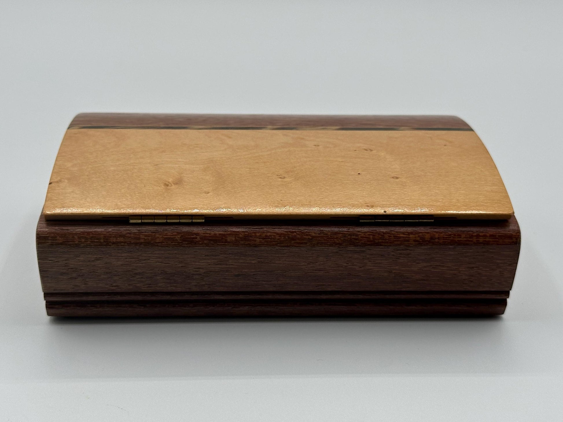Elegant Two-Tone Maple & Mahogany Jewelry Box - Handcrafted Keepsake Storage with Felt Lining