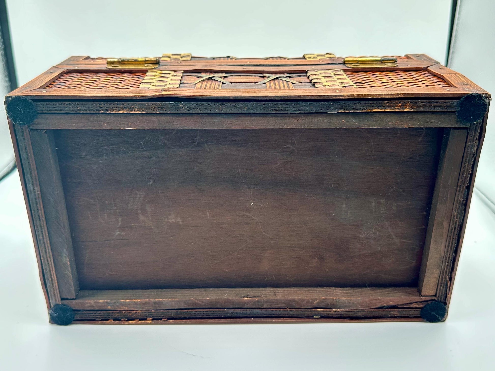 Vintage Bombay Company Woven Wood & Brass Chest - Rustic Jewelry Trinket Box with Latch