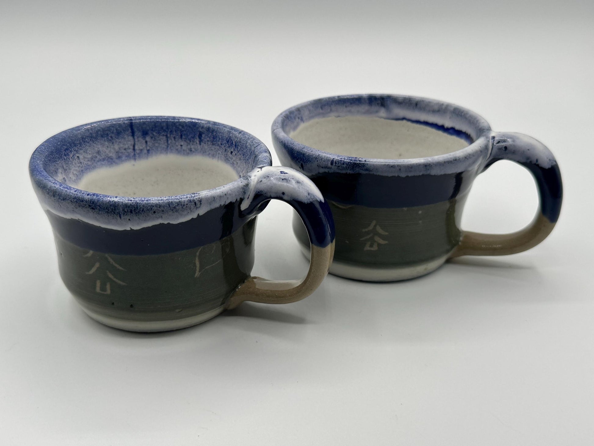 Artisan Ceramic Coffee Cups: Set of 2 Handcrafted Stoneware Pottery Mugs for Home and Café