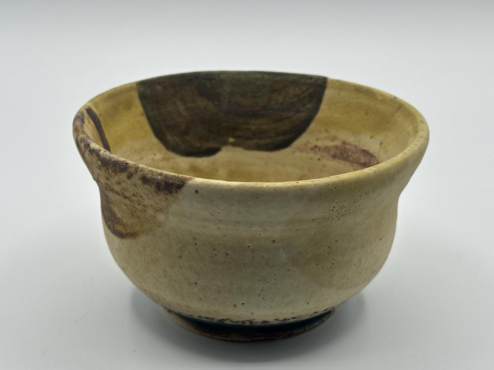 Artisanal Rustic Matcha Bowl - Handcrafted Stoneware with Natural Glaze Drips for Tea Ceremony