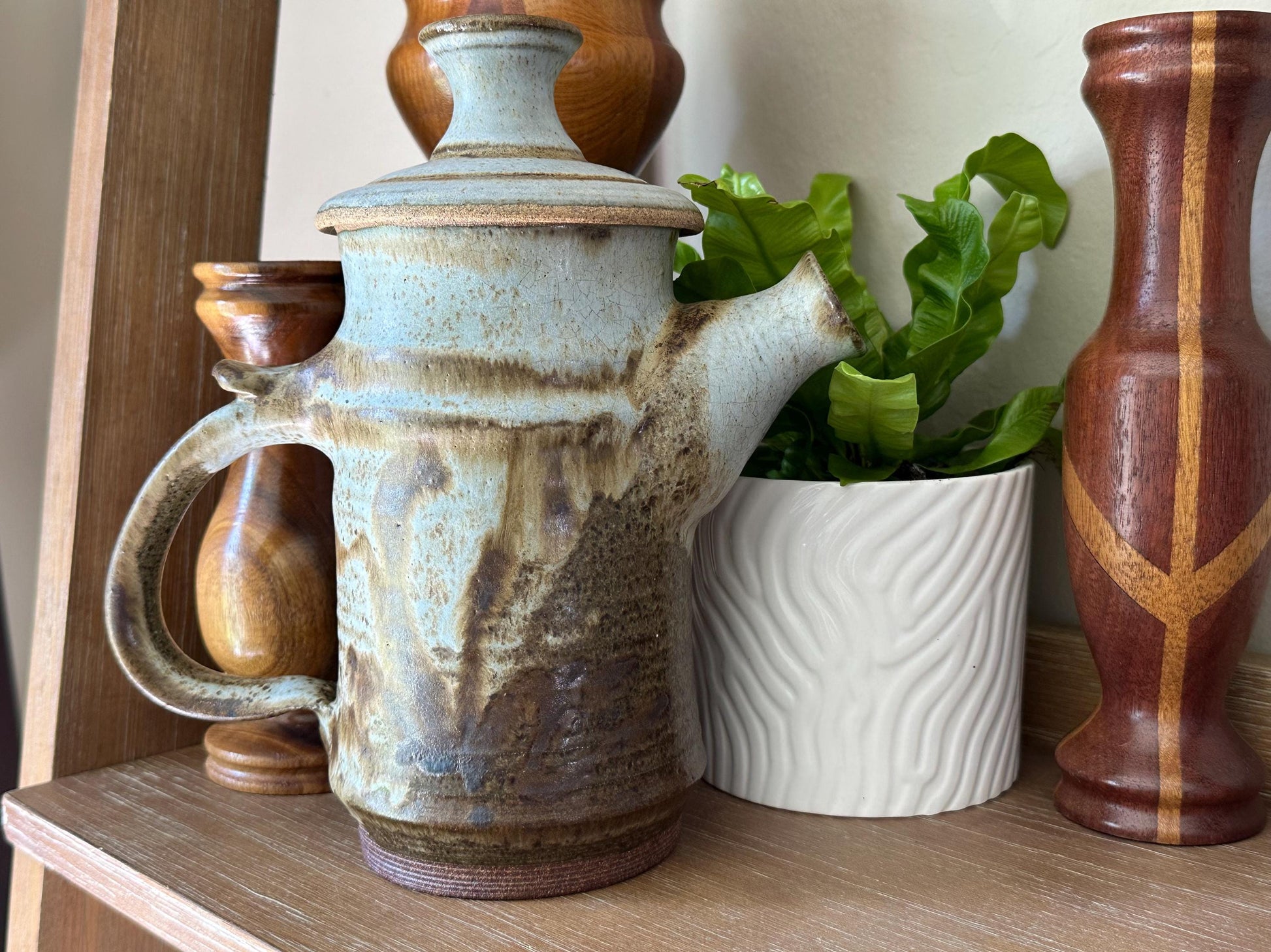 Handcrafted Preuss Signature Ceramic Teapot: Artisanal Studio Pottery with Elegant Handle