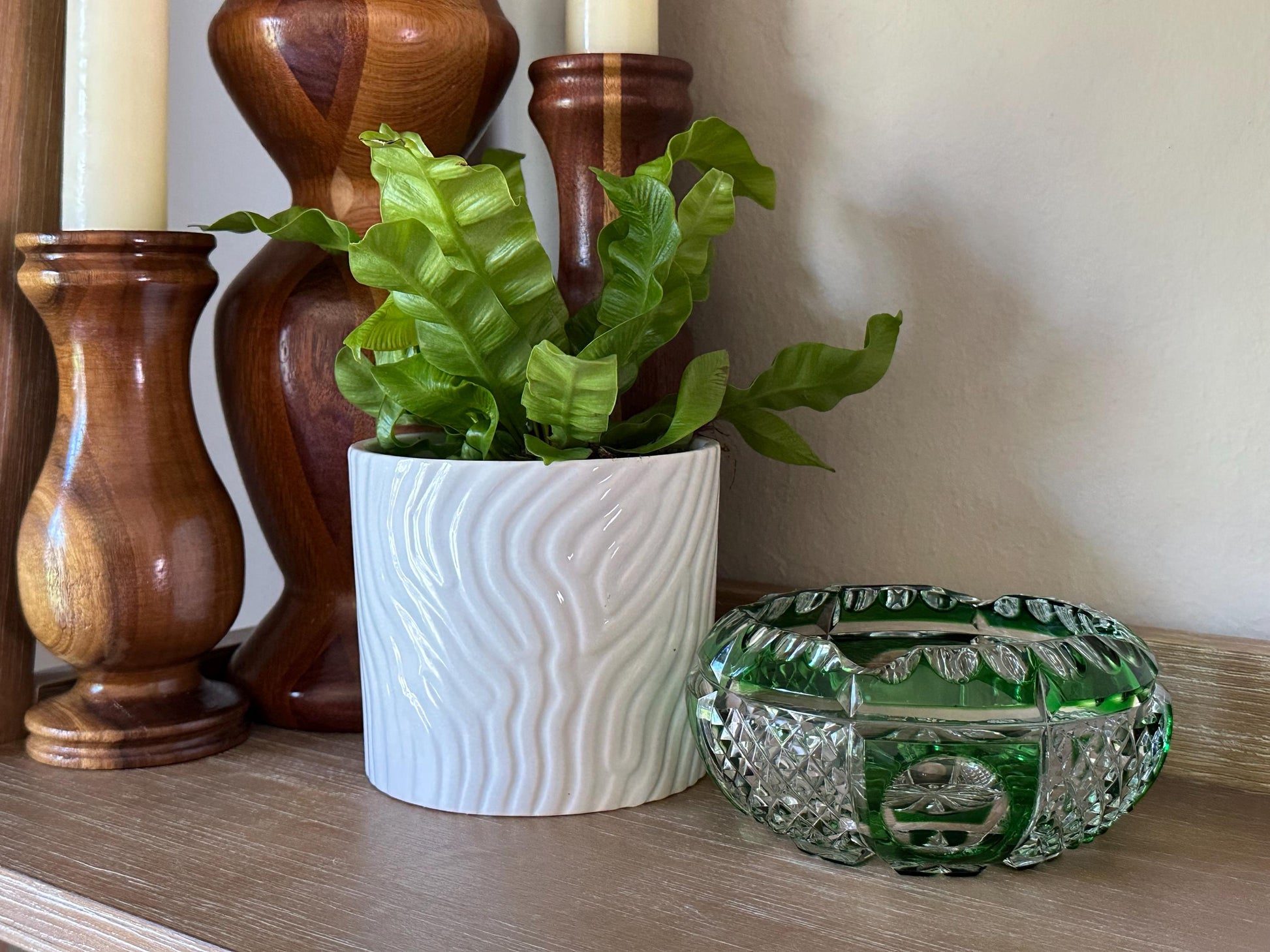 Vintage Bohemian Cut Glass Ashtray - Emerald Green Crystal Smoking Accessory for Home Decor