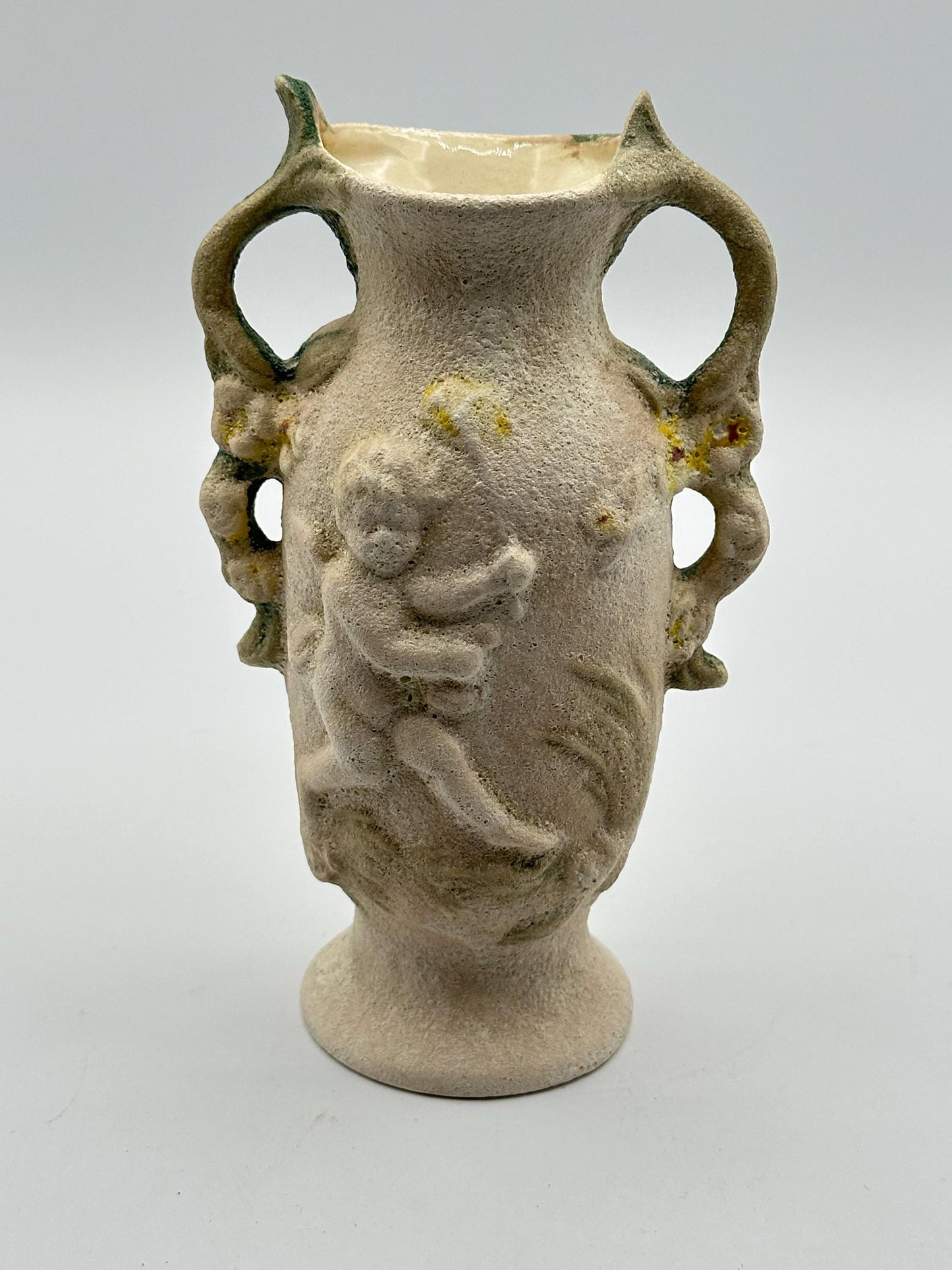 Elegant Rococo Cherub Ceramic Vase - Decorative Angel Sculpture Flower Holder for Home Decor