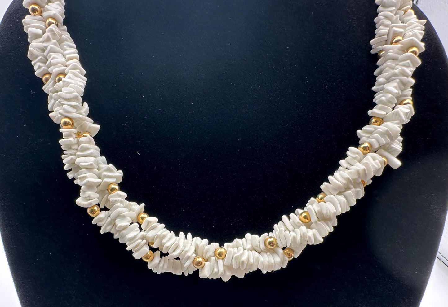 Vintage Coastal Shell Necklace - White Chip Gold Accent Boho Beach Jewelry