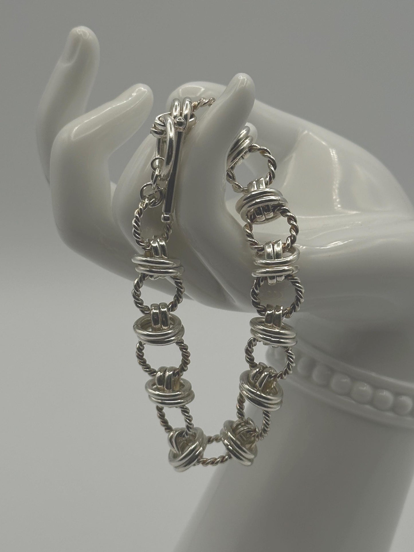 Sterling Silver Twisted Link Bracelet - Vintage Chain Statement Jewelry with Rope Circle Design