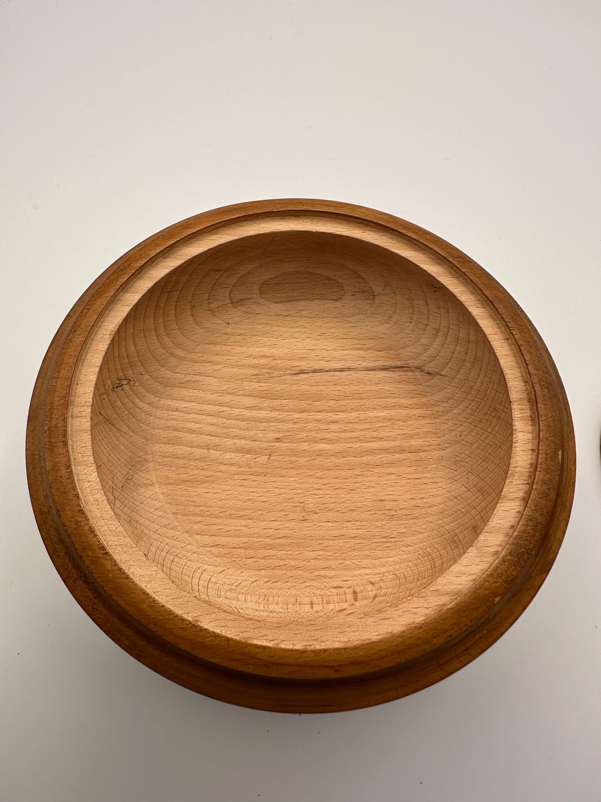 Vintage Mid-Century Modern Hand-Carved Wooden Lidded Box Three-Footed Tribal Style Container