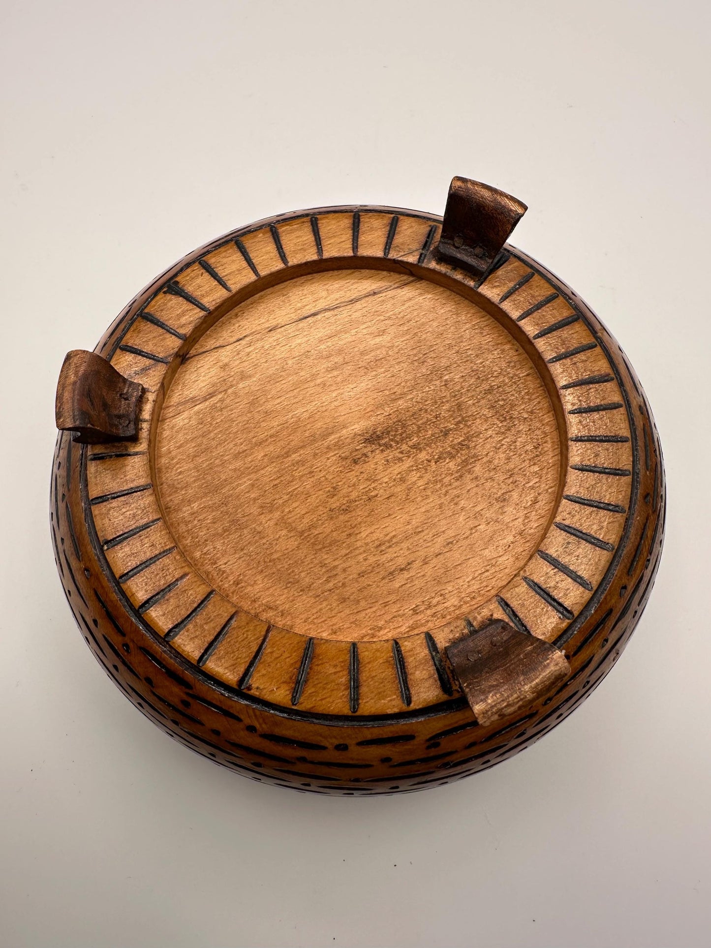 Vintage Mid-Century Modern Hand-Carved Wooden Lidded Box Three-Footed Tribal Style Container