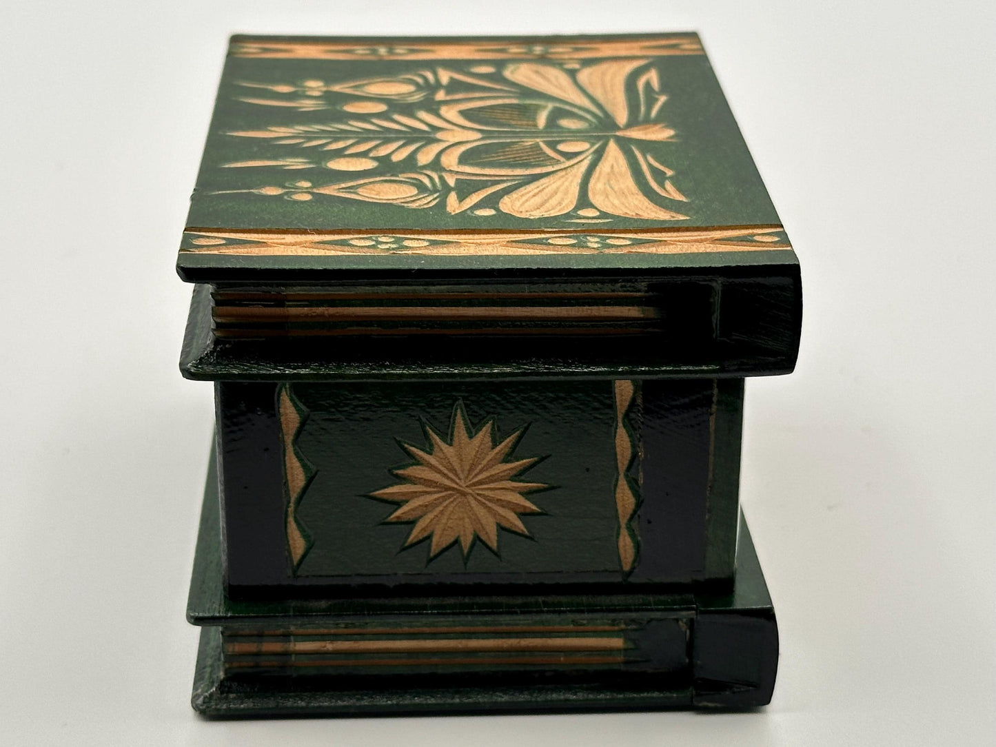 Vintage Handcrafted Green Wood Puzzle Box - Romanian Folk Carving Jewelry Storage Trinket Chest