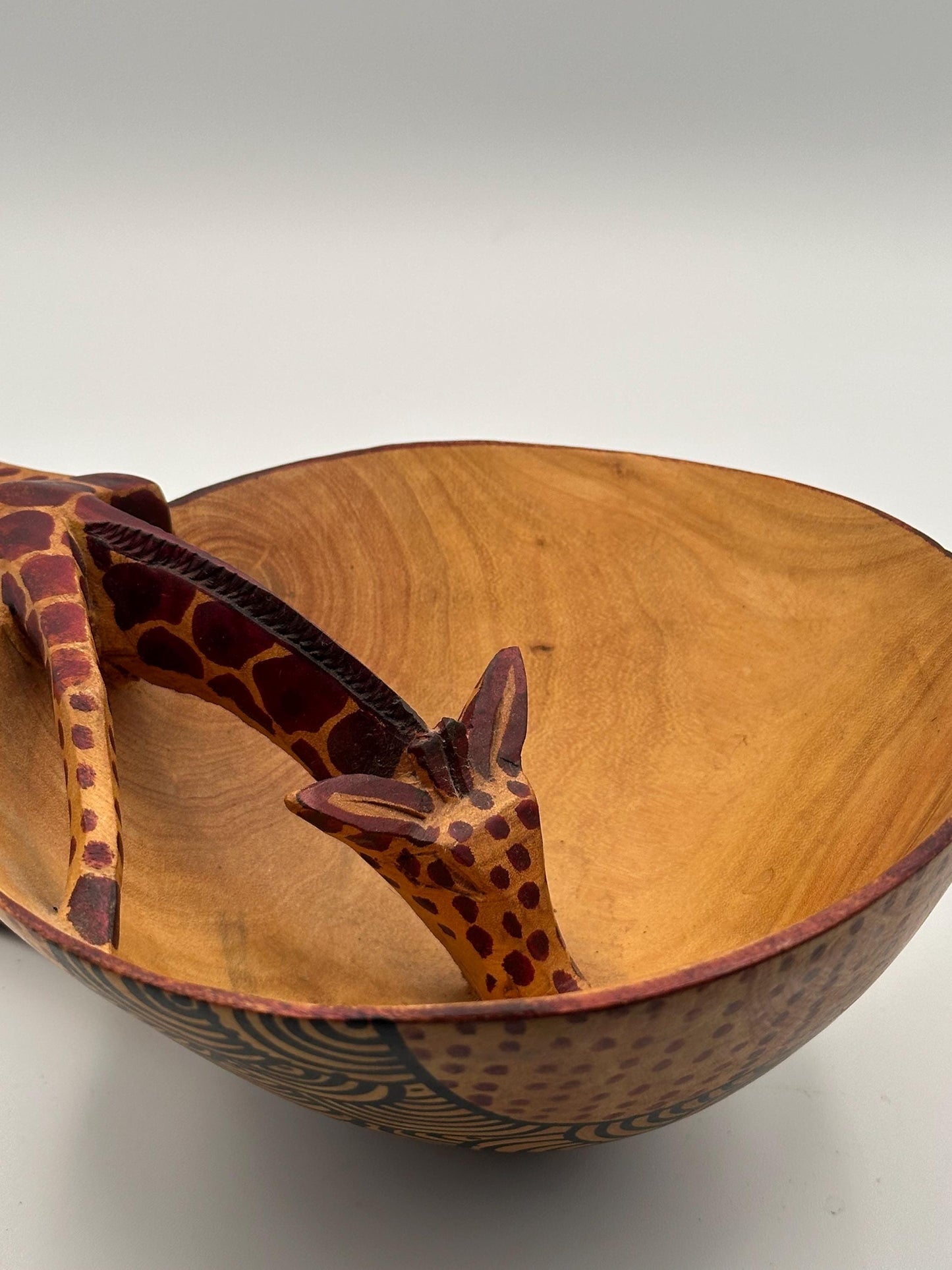 Hand-Carved Wooden Giraffe Bowl: African-Inspired Tribal Decor, Unique Artisan Animal Sculpture