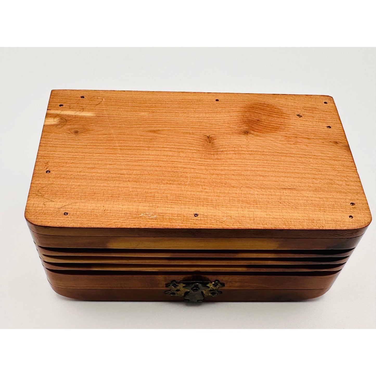 Handmade Cedar Keepsake Box with Carved Detail - Wooden Jewelry Trinket Storage