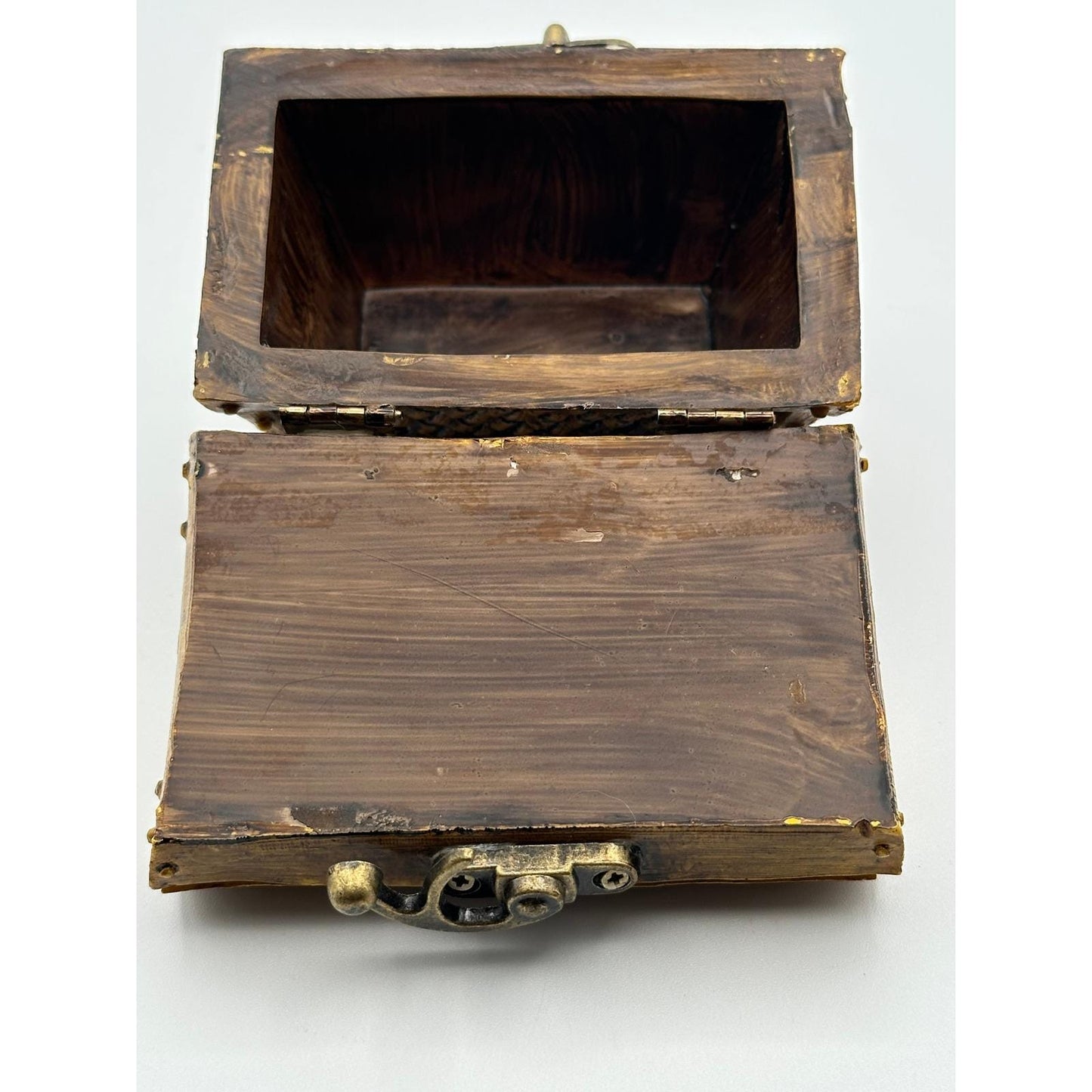 Vintage Treasure Chest Trinket Box Faux Woven Wood with Metal Latch