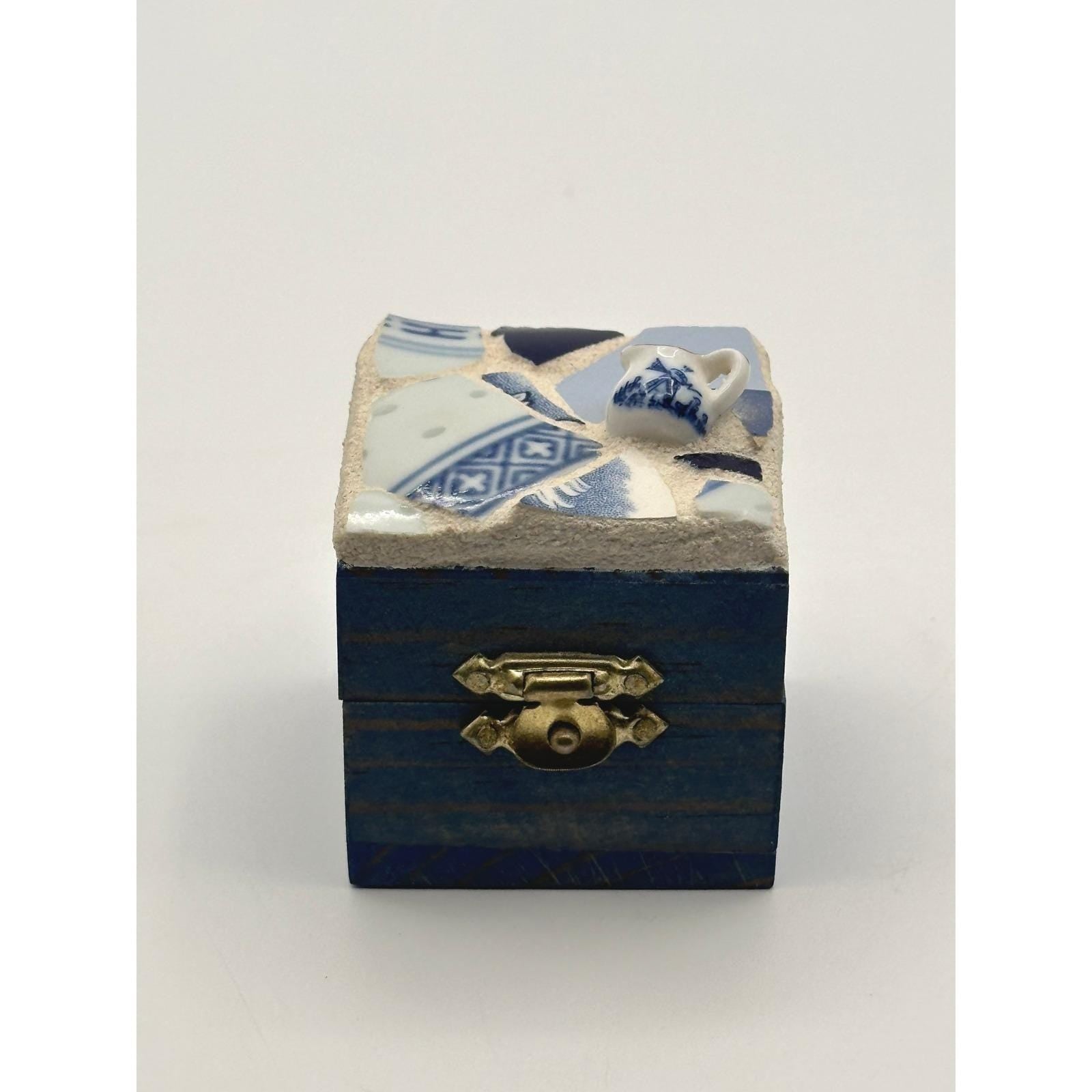 Vintage Handmade Mosaic Trinket Box Blue White China Shards Artist Signed Jewelry Storage Keepsake