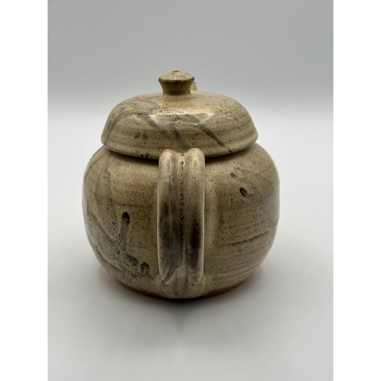 Handmade Studio Pottery Teapot – Speckled Beige Stoneware with Brushstroke Glaze