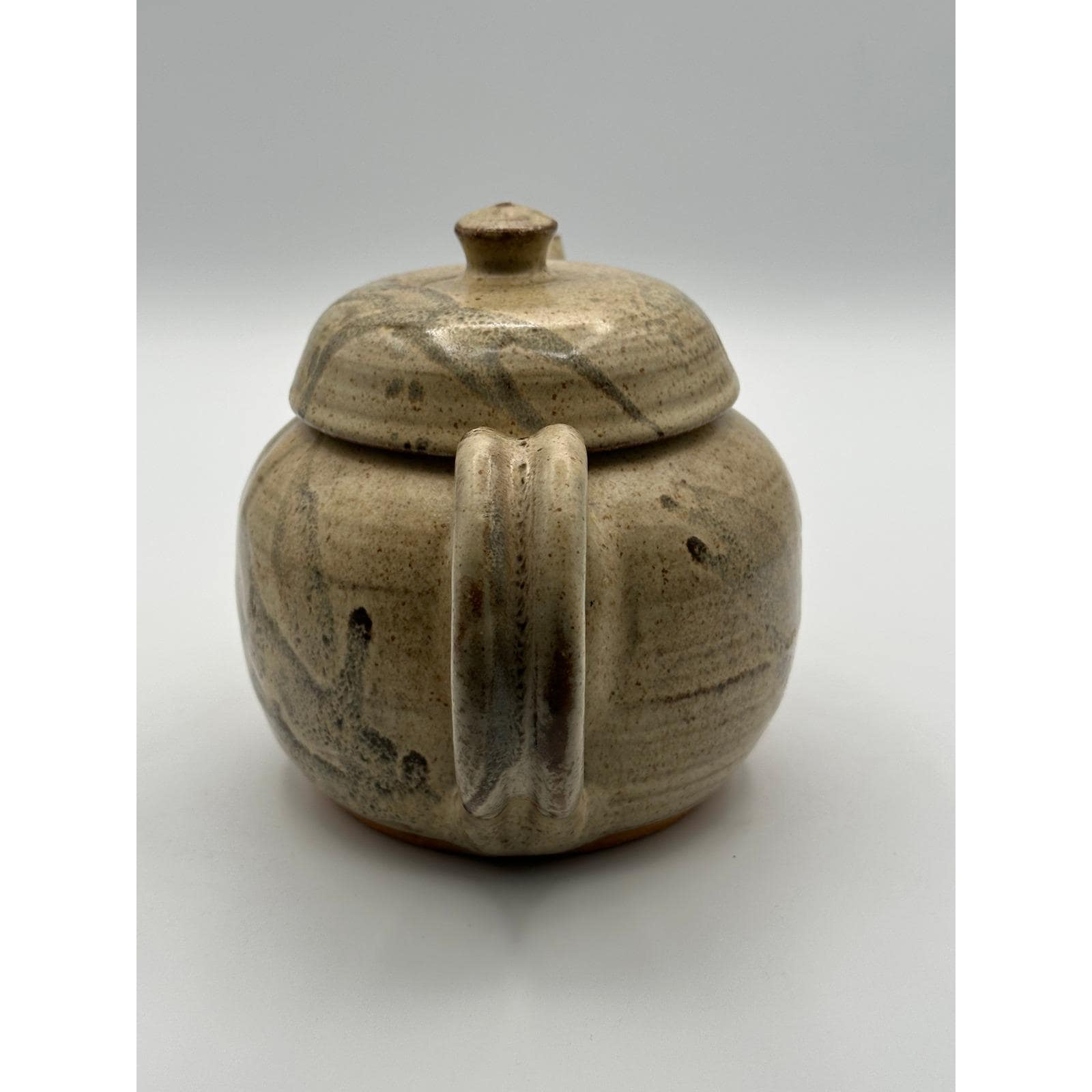 Handmade Studio Pottery Teapot – Speckled Beige Stoneware with Brushstroke Glaze