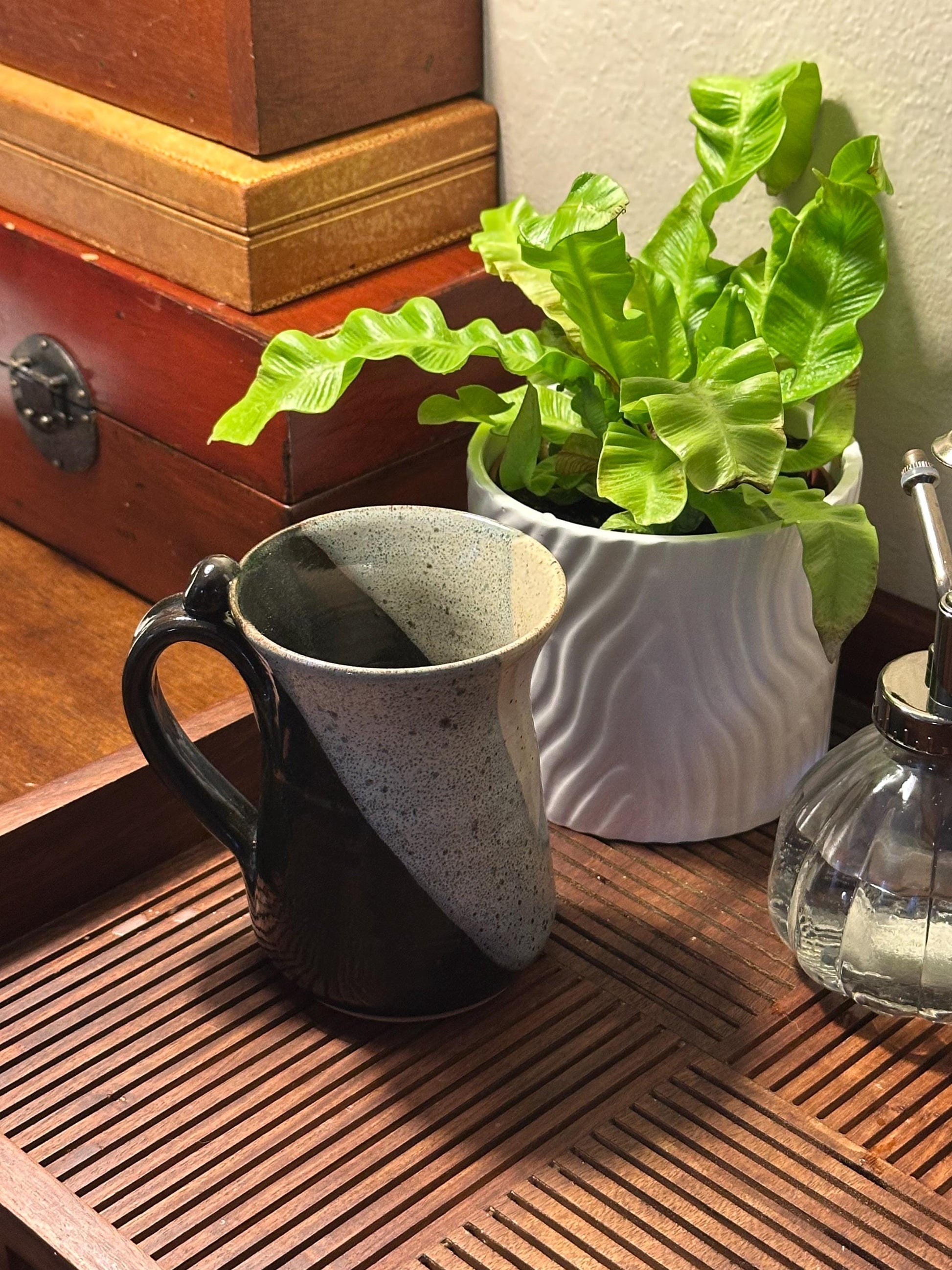 Handmade Pottery Mug - Modern Two-Tone Glaze Artisan Ceramic Coffee Cup Studio Stoneware