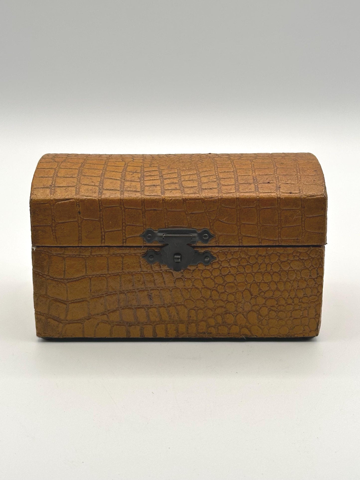 Vintage Faux Alligator Jewelry Box | Crocodile Embossed Keepsake Storage Chest | Brown Arched Decor