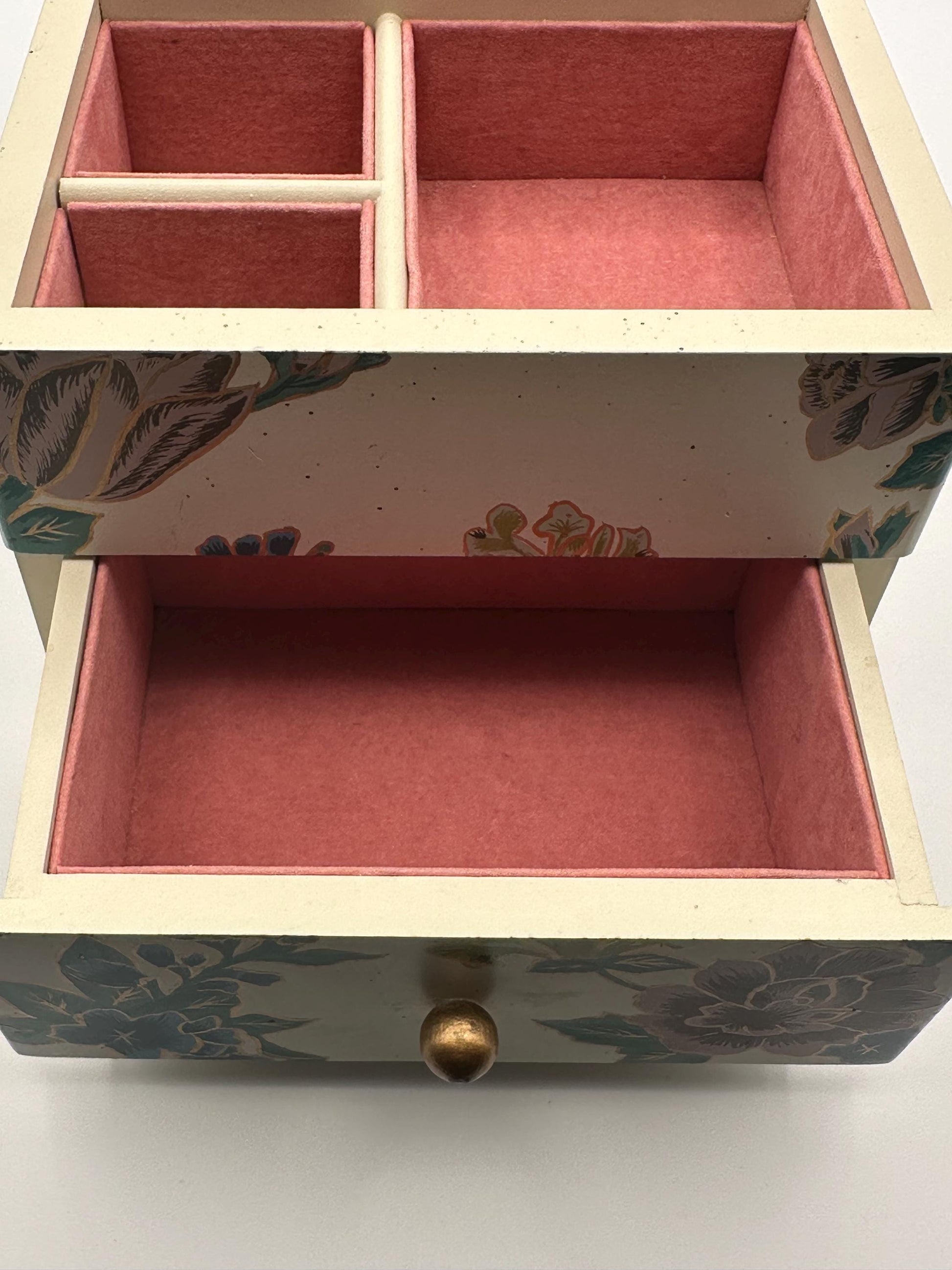 Vintage Floral Trinket Box | Hand Painted Flower Keepsake | Cream Jewelry Storage with Gold Base | Cottage Chic Decor
