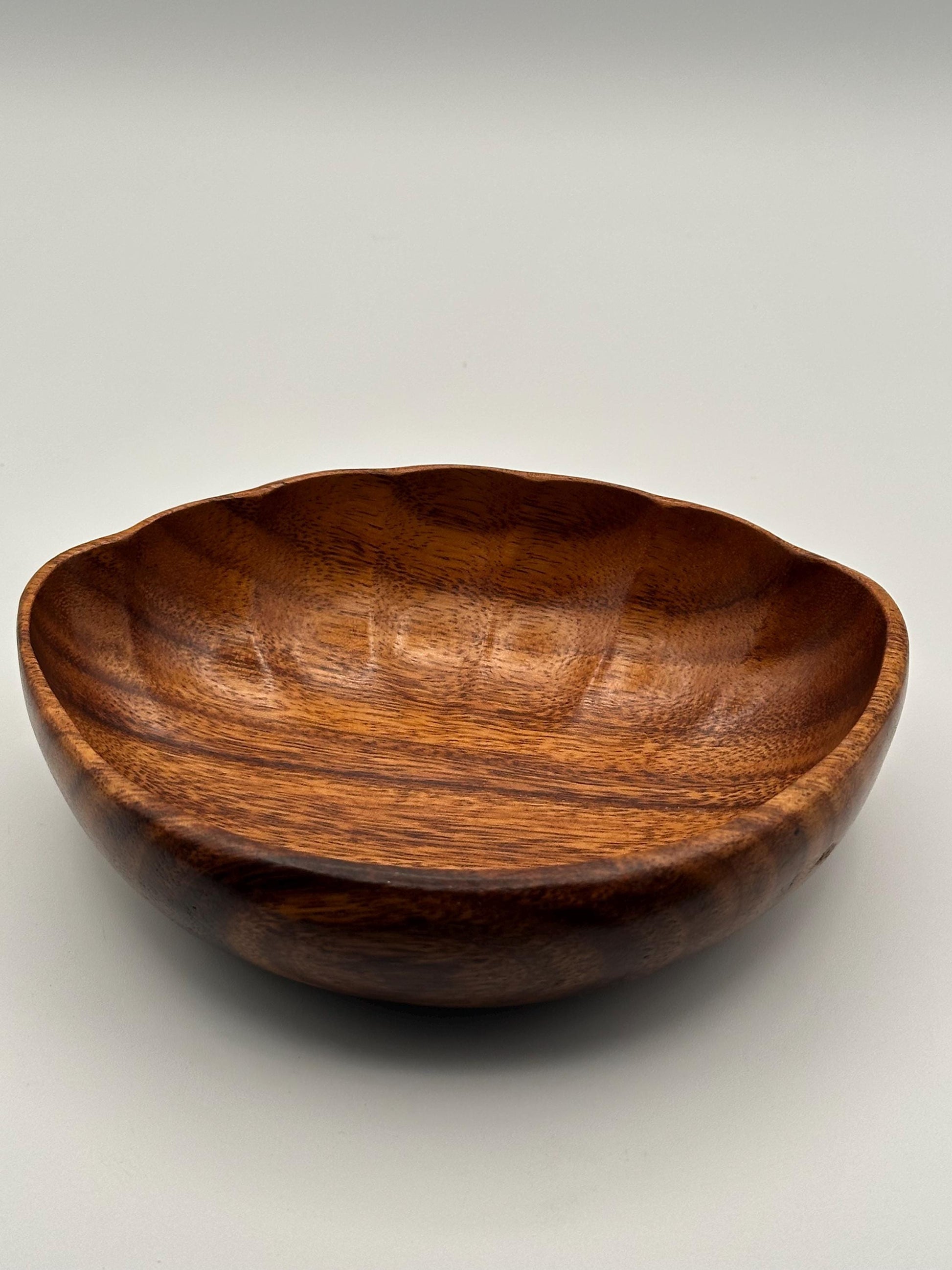 Vintage Hand Carved Wooden Bowl Scalloped Edge Mid Century Solid Wood Natural Grain Serving Decor