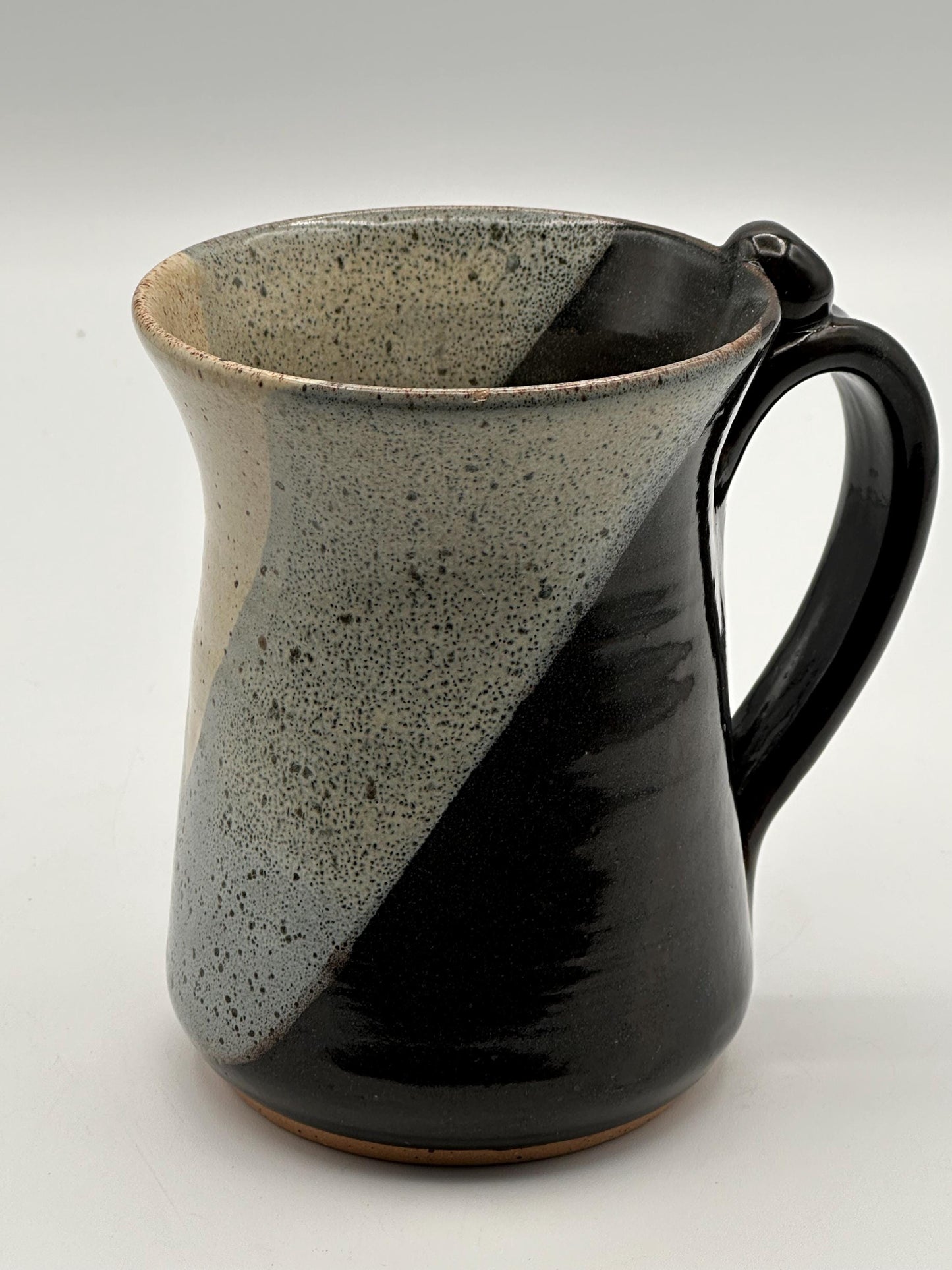 Handmade Pottery Mug - Modern Two-Tone Glaze Artisan Ceramic Coffee Cup Studio Stoneware