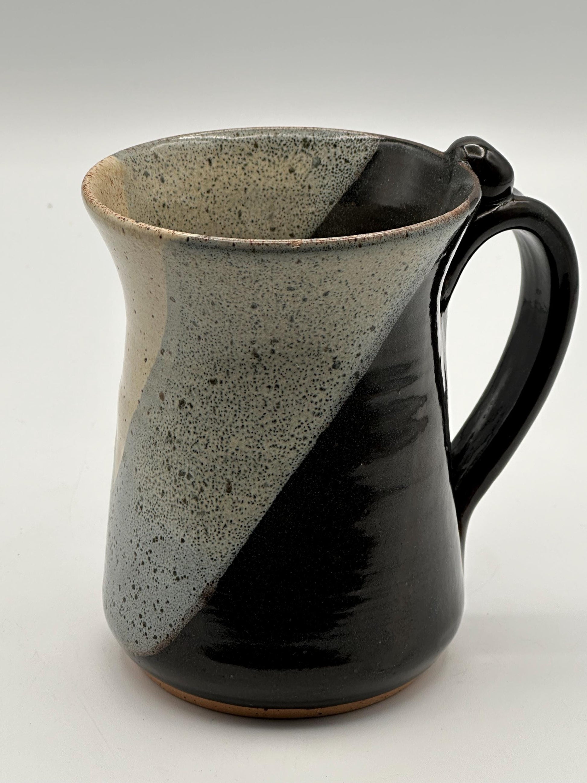 Handmade Pottery Mug - Modern Two-Tone Glaze Artisan Ceramic Coffee Cup Studio Stoneware