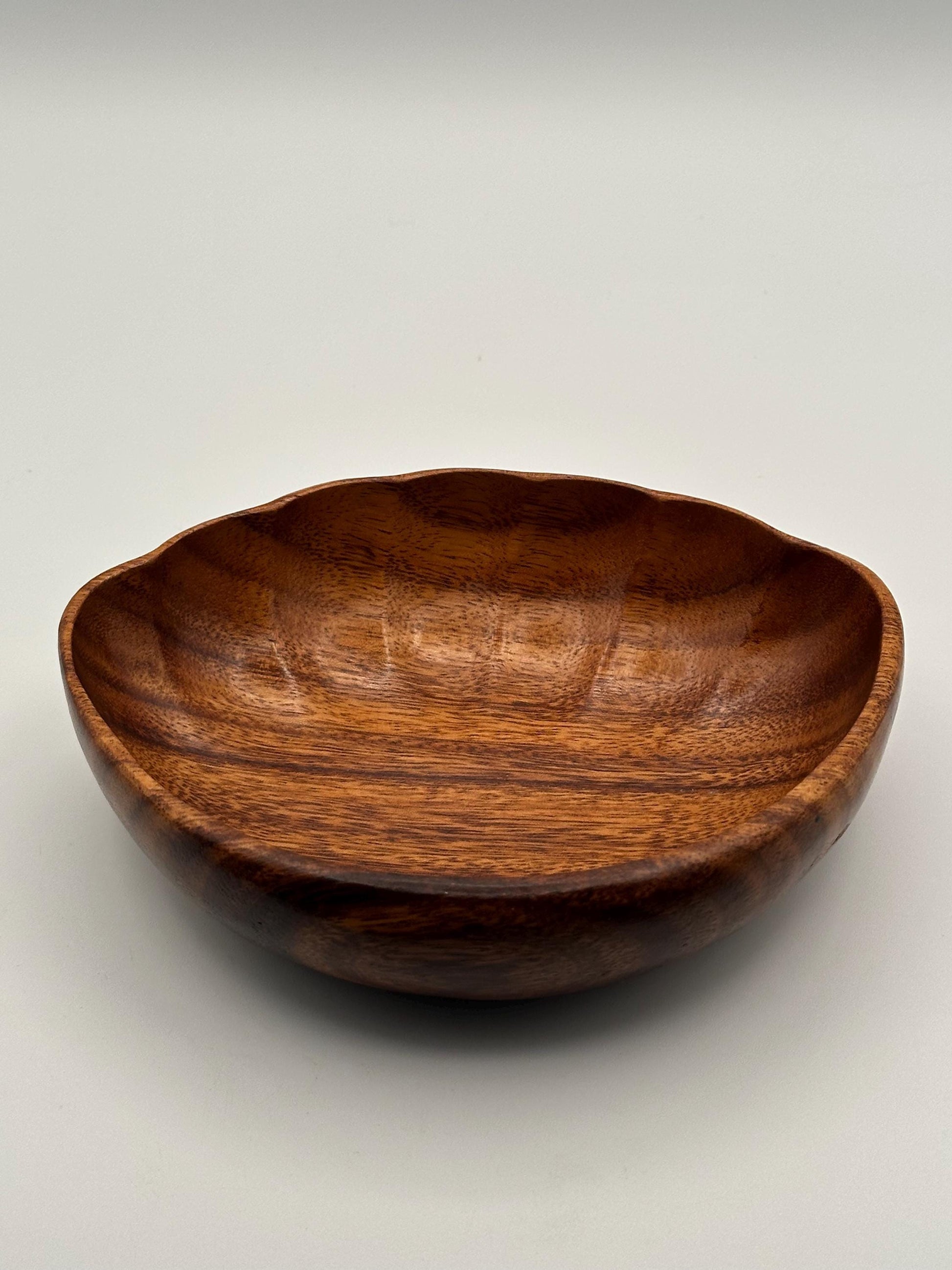 Vintage Hand Carved Wooden Bowl Scalloped Edge Mid Century Solid Wood Natural Grain Serving Decor